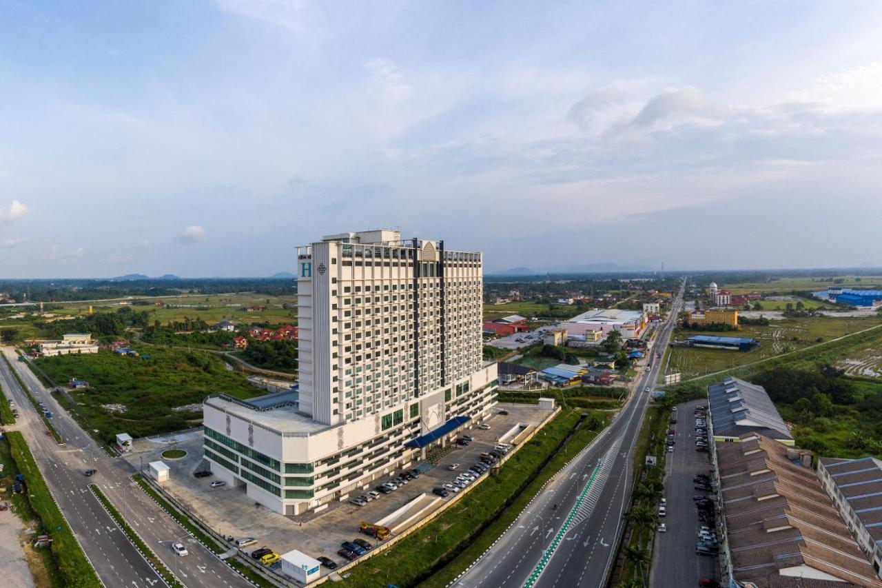 H Elite Design Hotel Kota Bharu Exterior photo
